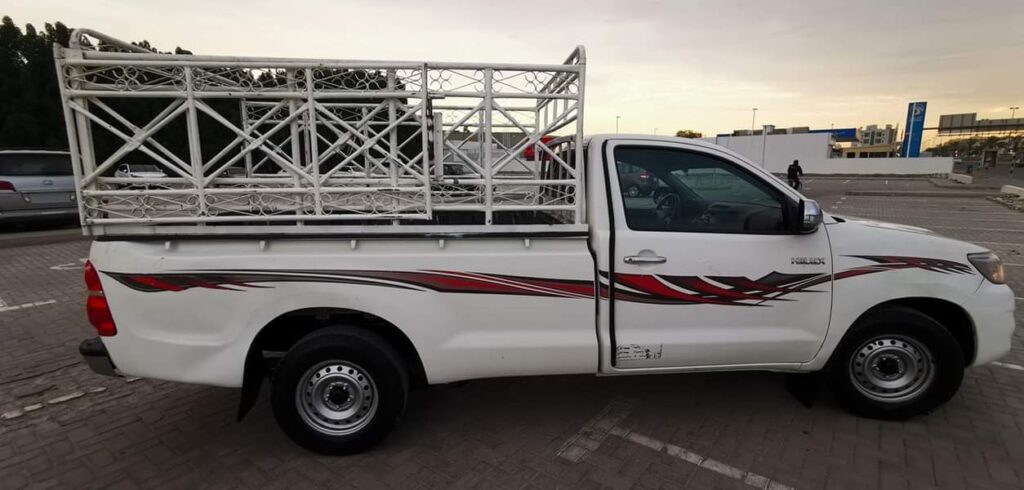 pickup rental sharjah