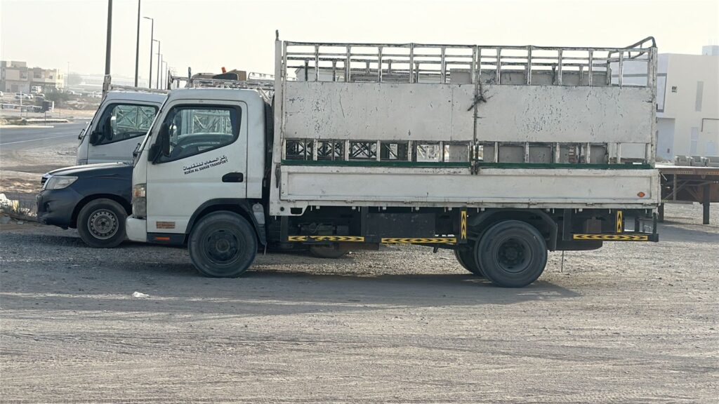 7 ton pickup for rent in sharjah